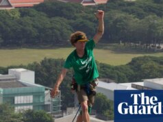 Atleta radical conhecido por atuar com Madonna morre em acidente de base leaping em Utah