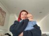 Dianne Buswell chora ao observar o momento em que deu à luz seu filho há quase três meses