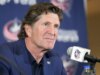 NHL libera Mike Babcock para retornar ao treinamento