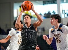 O ala 5 estrelas Ryan Hampton se compromete com Kentucky