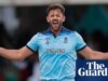 ‘Strikeout’: Plunkett, vencedor da Copa do Mundo de Críquete, causa impacto instantâneo no beisebol