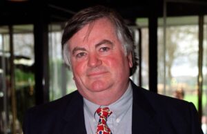 O jornalista investigativo do Cook dinner Report, Roger Cook dinner, morre aos 83 anos