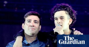 ‘Ele entende o delicate energy’: por que Andy Burnham colocou a música no centro de sua identidade política