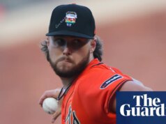 Manfred defende a resposta da MLB aos versículos bíblicos nos bonés do Pleasure dos jogadores