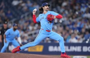 Retornando Dylan Stop, Blue Jays tenta desacelerar Phillies