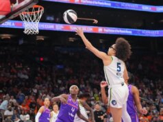 Courtney Williams chega aos 30 como o melhor Lynx da WNBA derrotando Mercury