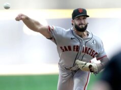 Giants encerram viagem cansativa com closing contra Cubs