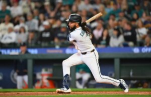 Mariners colocam INF JP Crawford (mão machucada) em IL de 10 dias