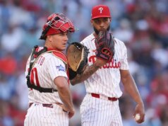 A sequência de gols de Cristopher Sanchez acabou, mas Phils derrotou Padres