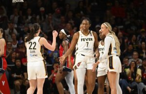 Caitlin Clark e Aliyah Boston acompanham Fever contra o humilde Solar