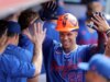 Juan Soto trabalha para virar a esquina no set aberto do Mets contra o Braves