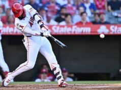 Angels perseguem séries raras contra Rays