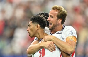 Inglaterra assume o comando no segundo tempo e vence a Croácia
