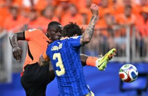 Brian Brobbey e Cody Gapko marcam gols na vitória da Holanda sobre a Suécia