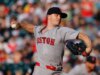Sonny Grey torce 11 para liderar Pink Sox sobre Rockies
