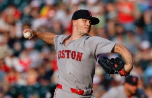 Sonny Grey torce 11 para liderar Pink Sox sobre Rockies