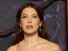 Millie Bobby Brown e David Harbor se reencontram como dupla de pai e filha em Spy Drama