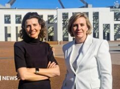 Deputados independentes lançam novo partido centrista australiano