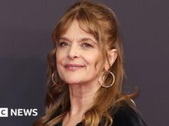 O diretor Wim Wenders retira filme de 1975 por causa da cena adolescente de topless da atriz