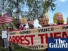 ‘Cheira a corrupção’: manifestantes se reúnem enquanto Trump organiza evento do UFC em seu aniversário