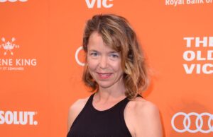 Anna Maxwell Martin ‘adoraria’ treinar novamente como assistente de ensino