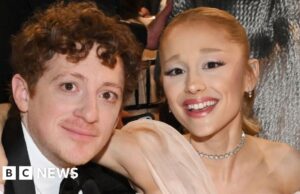 Ariana Grande e Ethan Slater se separam após três anos