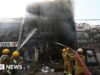 Inquérito ordenado após incêndio em prédio matar 15 pessoas em cidade do norte da Índia
