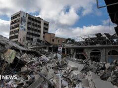 Israel e Líbano assinam acordo-quadro após negociações mediadas pelos EUA