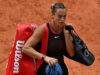 Sabalenka desmorona e derrota nas quartas de closing do Aberto da França para Shnaider