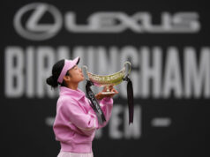 Alex Eala, recém-saído do título, joga contra Zhang Shuai no Queen’s Membership