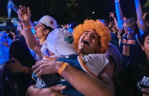 A conquista do título da NBA pelos Knicks traz “camaradagem e loucura” para Nova York