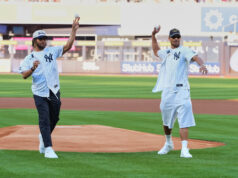 Brunson e Hart levam comemoração do título dos Knicks ao Yankee Stadium