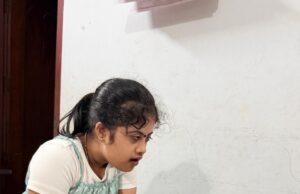 Menina de 10 anos de Kerala com síndrome de Down quebra barreiras na música