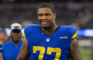 Rams deixou o deal with Alaric Jackson preso sob suspeita de crime de violência doméstica