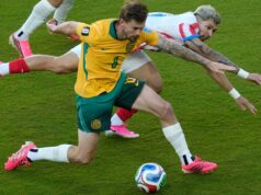 Austrália garante vaga nas oitavas de remaining com empate, Paraguai também deve avançar