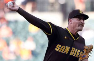 Marinaccio, do Padres, foi suspenso três jogos por acertar Henderson, do Orioles