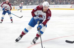 Predators adquirem o atacante Ross Colton em troca com Avalanche