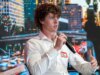 Ethan Thornton está tentando fazer tudo de uma vez
