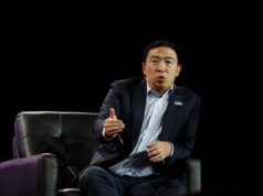 Por que Andrew Yang está construindo em vez de esperar por Washington