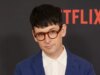 A estrela de Pitt, Moshe Kasher, 46, revela diagnóstico de câncer em mensagem gráfica