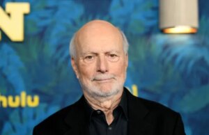James Burrows, lenda da TV por trás de Cheers e Will & Grace, morre aos 85 anos