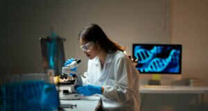 Claude Science, da Anthropic, aposta no fluxo de trabalho, e não em um novo modelo, para conquistar cientistas