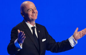 FIFA analisará uso de pausas para hidratação em futuras Copas do Mundo, diz Infantino