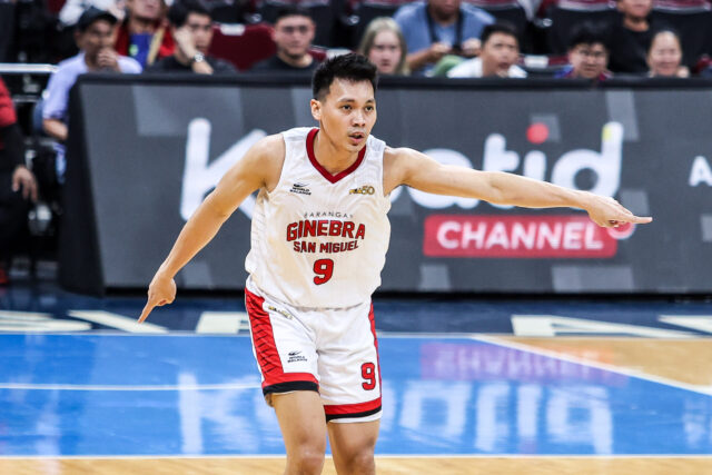 IMG_0090_PBA-50-Commissioners-Cup-semifinals-Rain-or-Shine-Ginebra_Scottie-Thompson-scaled.jpg