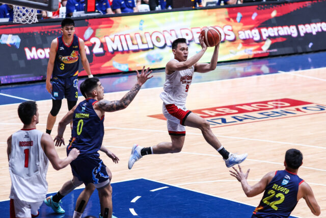 IMG_1068_PBA-50-Commissioners-Cup-semifinals-Ginebra-Rain-or-Shine_Scottie-Thompson-scaled.jpg