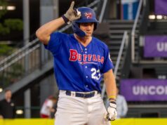 Sean Keys, do Blue Jays, estreia contra o Rangers, Davis Schenider é escolhido