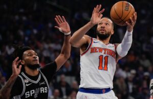 Knicks surpreendem Spurs com a maior recuperação da história das finais da NBA e lideram por 3-1