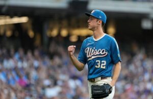 Misiorowski acertou 15 rebatidas em um jogo completo enquanto Brewers derrotava Phillies