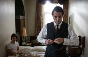 Se você ama Tip Toe, precisa assistir a este drama político ‘deliciosamente merciless’