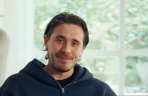 Brooklyn Beckham ataca família em anúncio da Copa do Mundo